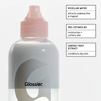Démaquillant hydrofuge biphasique à base d'huile laiteuse