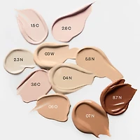 Mini Revealer Super Creamy + Brightening Concealer with Caffeine and Hyaluronic Acid