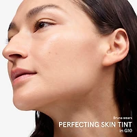 Fluide teinté perfecteur pour une couvrance translucide lumineuse