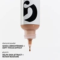 Fluide teinté perfecteur pour une couvrance translucide lumineuse