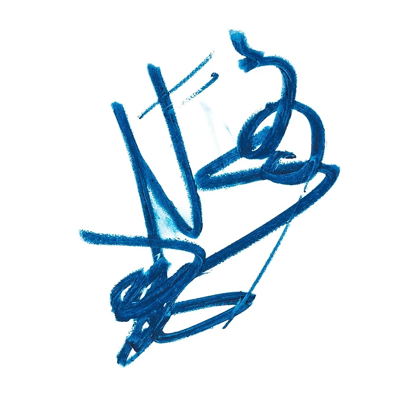 No 1. Crayon ligneur crémeux longue tenue
