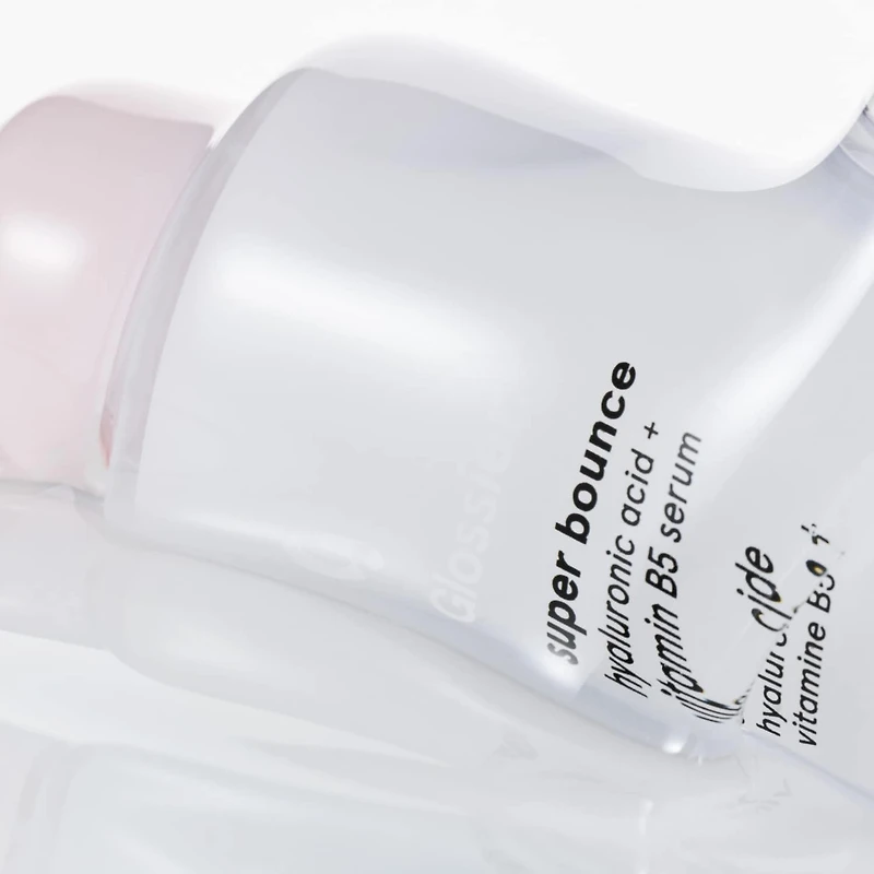 Sérum visage hydratant à l’acide hyaluronique et à la vitamine B5 Super Bounce