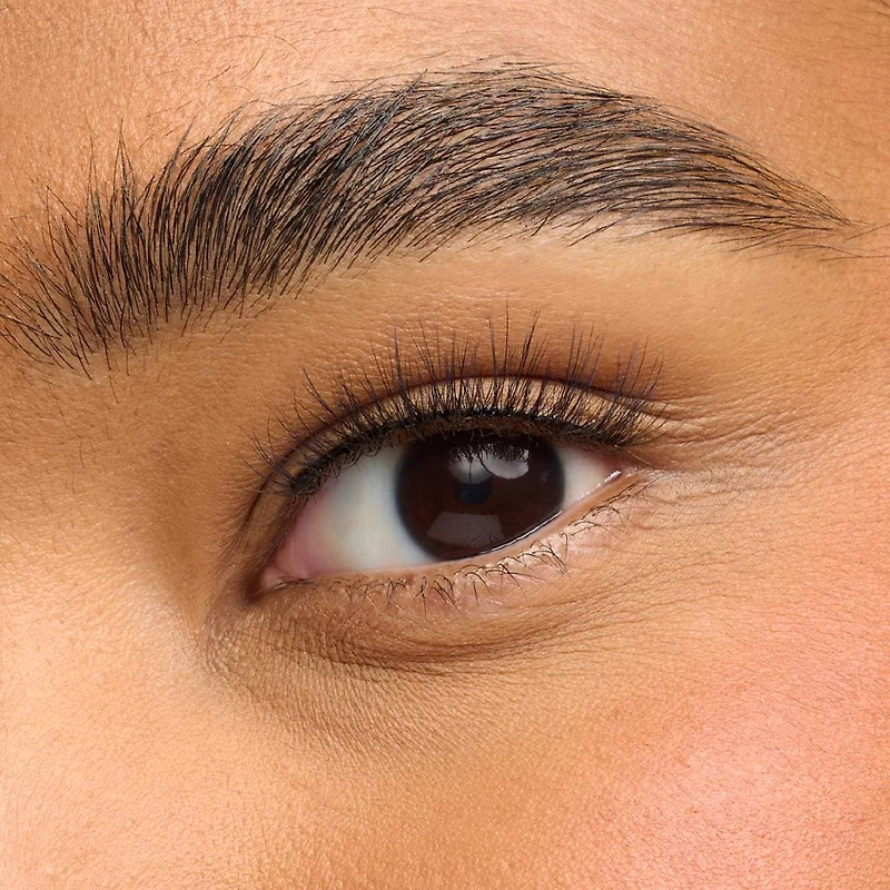 Sans effort – coupe Collection Natural Lash