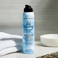 Préshampooing en mousse réhydratant Sunday Scalp Reset