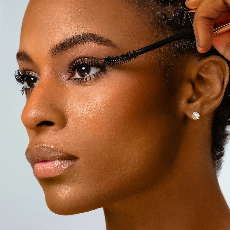 Lash Confidence Curling & Lengthening Clean Mascara