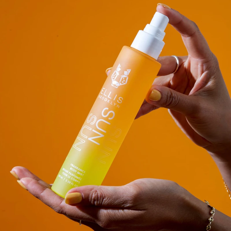 Brume parfumée pour le corps et les cheveux SUN