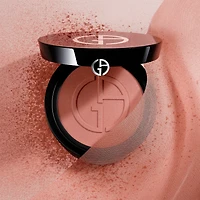 Luminous Silk Blurring Natural Glow Powder Blush