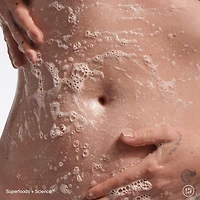 Superfood + Niacinamide Body Cleanser with Antioxidants & Hyaluronic Acid