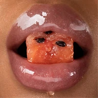 Huile hydratante pour les lèvres infusée de miel