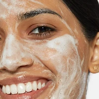 Nettoyant huile-à-mousse Total Cleanser