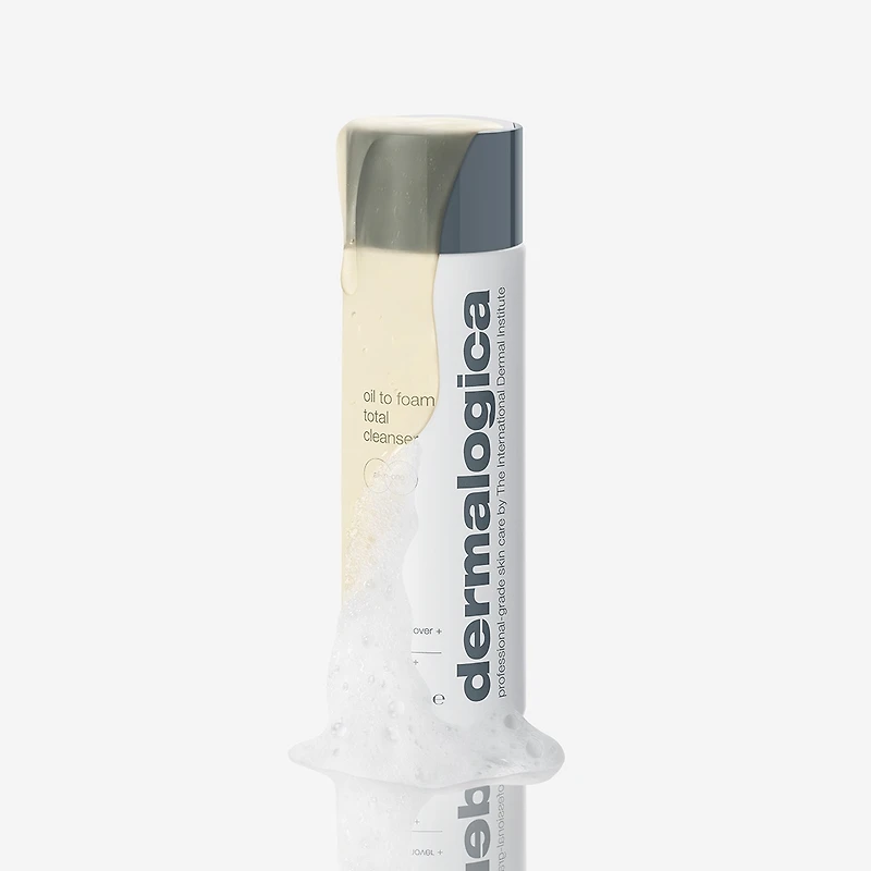 Nettoyant huile-à-mousse Total Cleanser