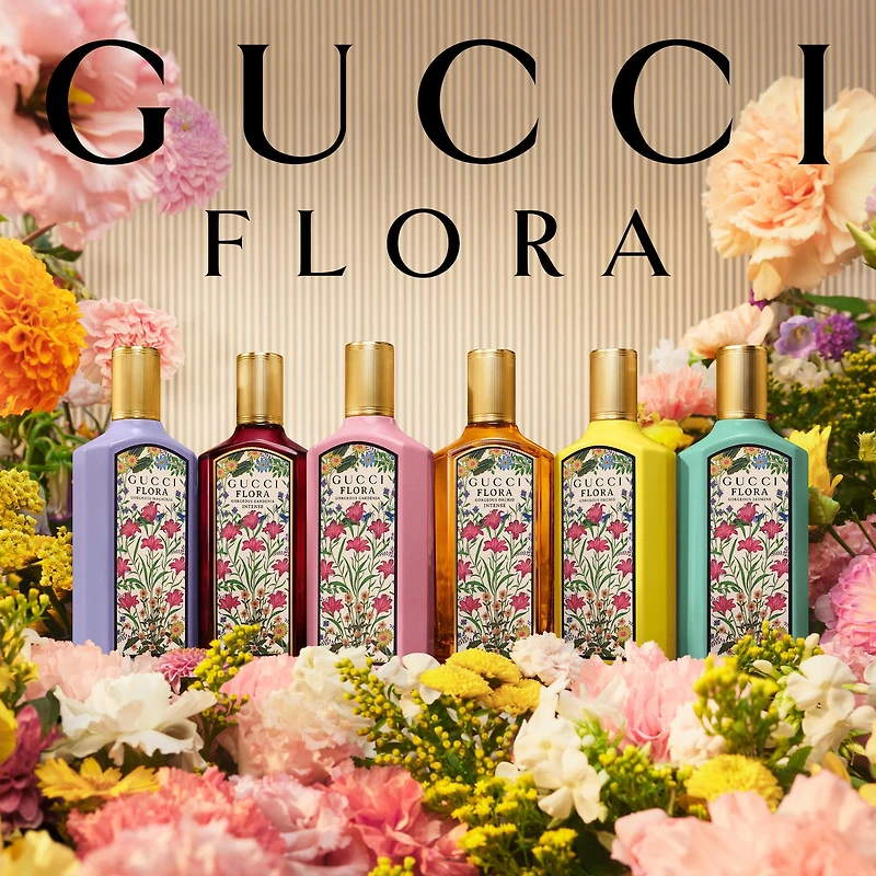 Flora Gorgeous Magnolia Eau de Parfum Travel Spray with Berries and Patchouli