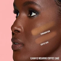 Poudre compacte illuminatrice et fixatrice sans talc Easy Bake and Snatch