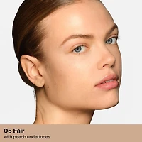 Triclone Skin Tech Hydrating + De-puffing Concealer with Fermented Arnica