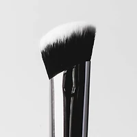 Cruelty-Free Concealer Brush