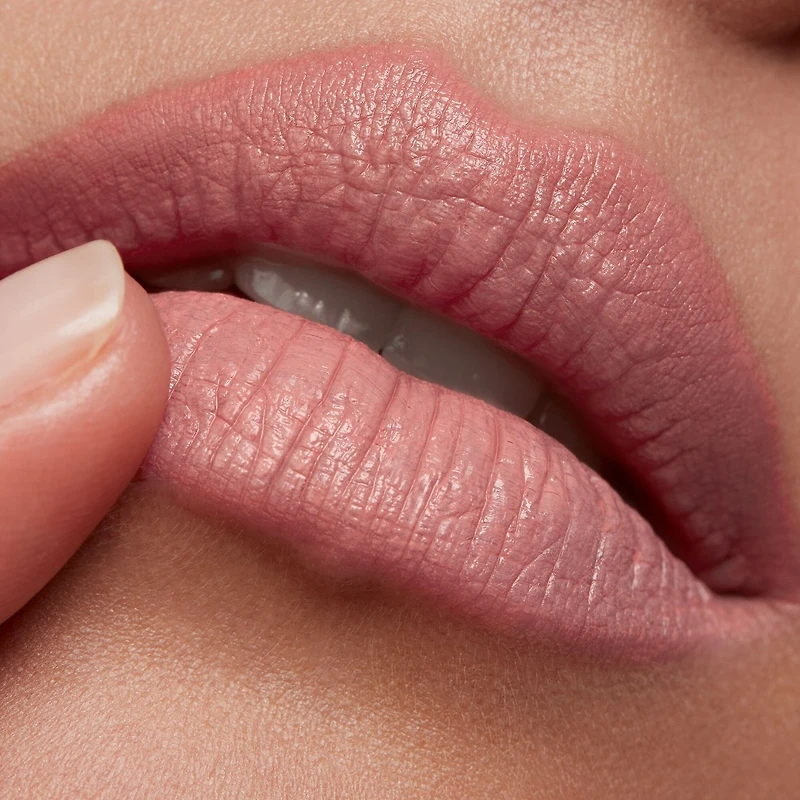 Major Headlines Matte Suede Lipstick