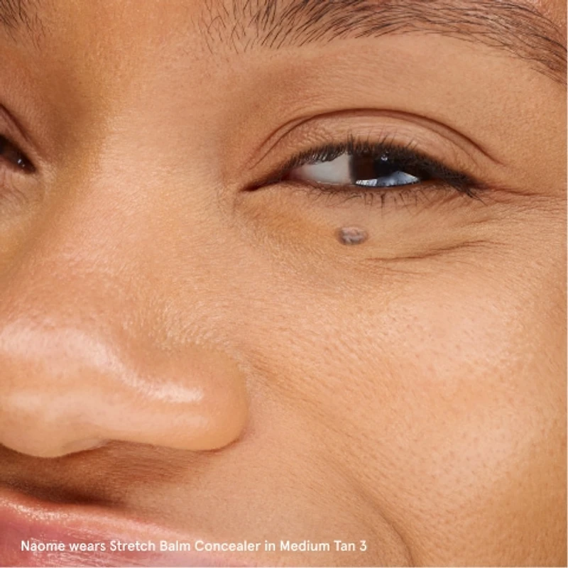 Anticernes extensible pour une couvrance modulable et lumineuse