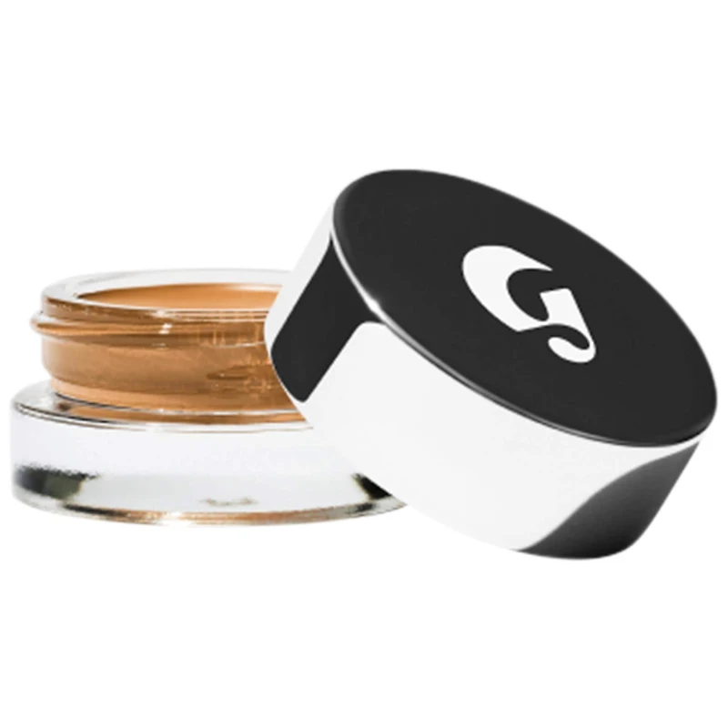 Anticernes extensible pour une couvrance modulable et lumineuse