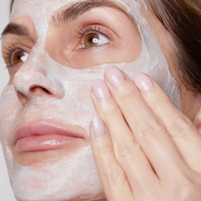 Effet rehaussant instantané Cryo-Flash et masque pour le visage qui stimule l’éclat