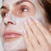Effet rehaussant instantané Cryo-Flash et masque pour le visage qui stimule l’éclat