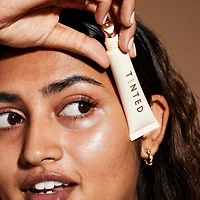 Superhue® Brightening Eye Cream