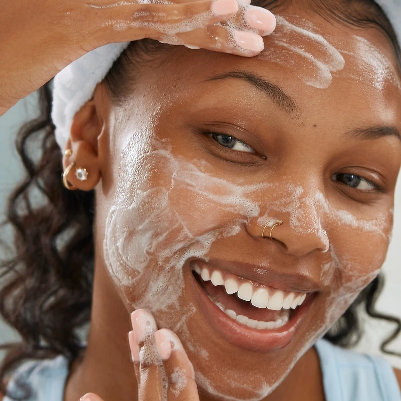 Peace Out Pore Perfecting Cleanser
