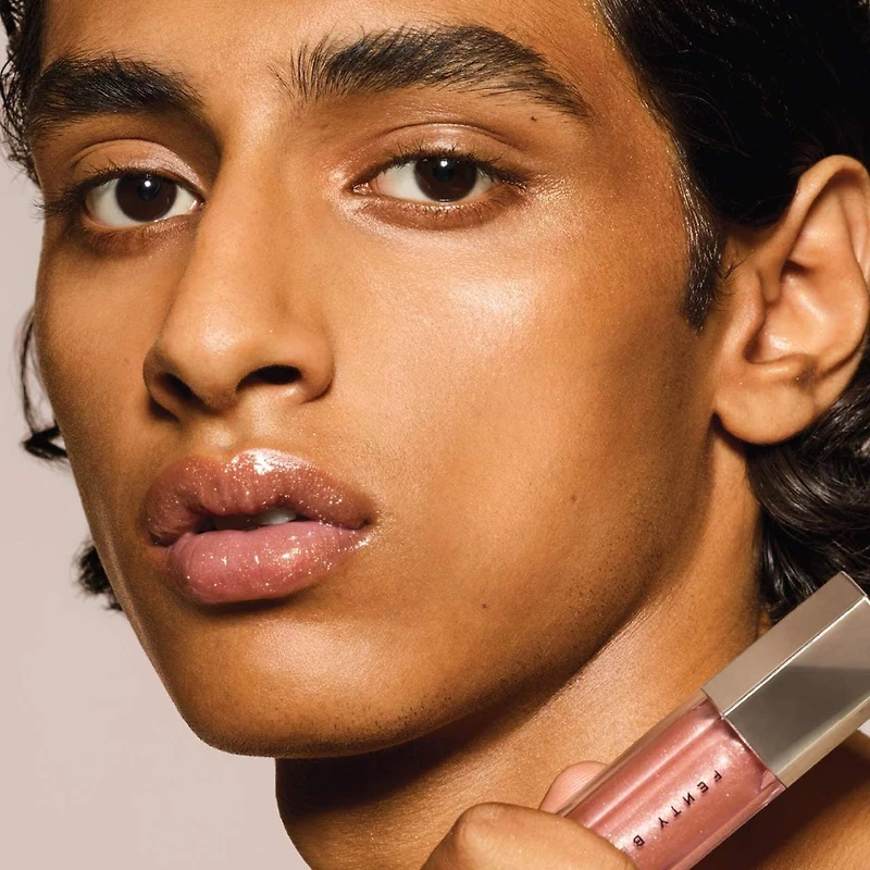 Illuminateur universel pour les lèvres Gloss Bomb