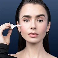 Ensemble des fêtes anti-âge sérum activateur de jeunesse Advanced Génifique et crème contour des yeux Génifique avec acide hyaluronique