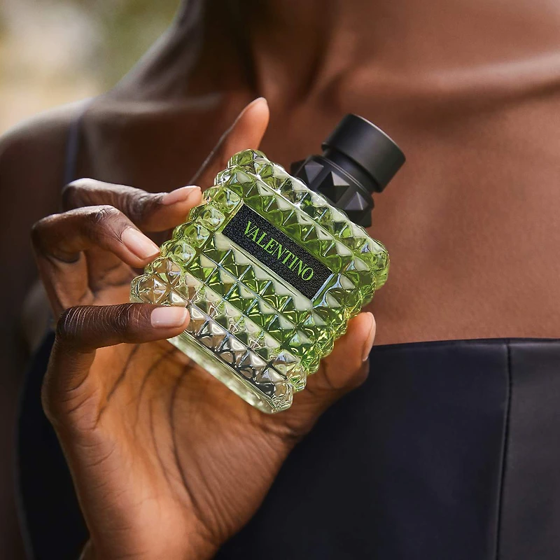 Donna Born Roma Green Stravaganza Eau de Parfum with Vanilla & Tea Accord