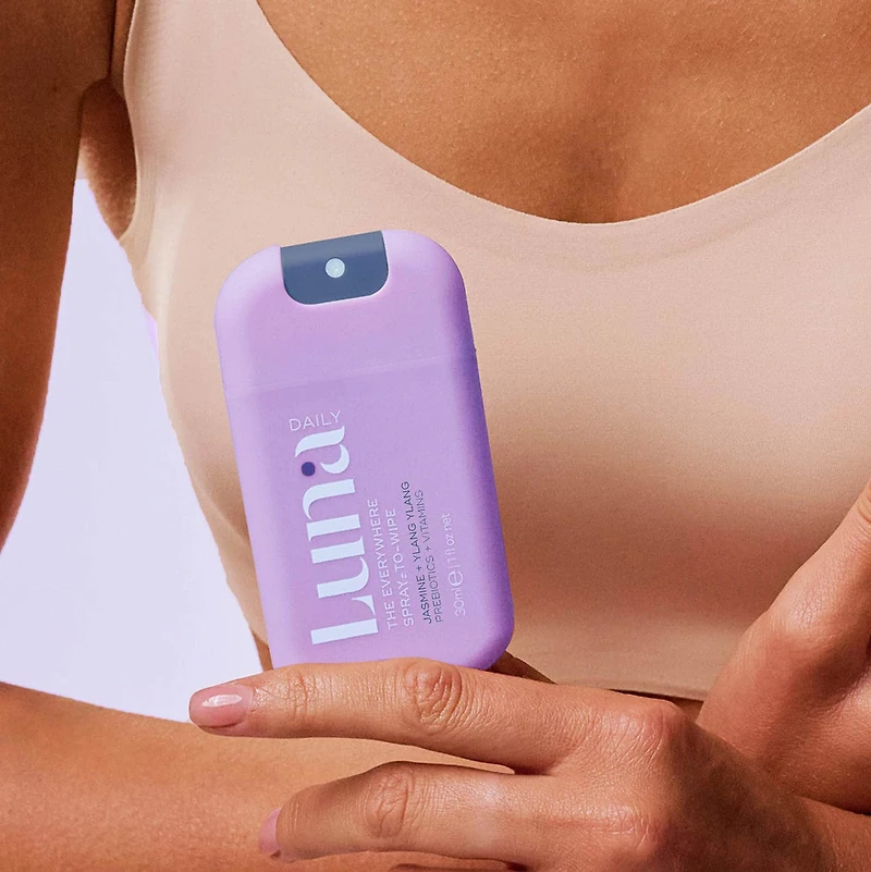 The Mini Everywhere Spray-to-Wipe - with Prebiotics + Vitamins C&E for All Skin