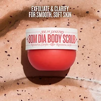 Exfoliant pour le corps Bom Dia avec le complexe resurfaçant qui contient 10 % d’AHA et de BHA + des graines de maracujá broyées