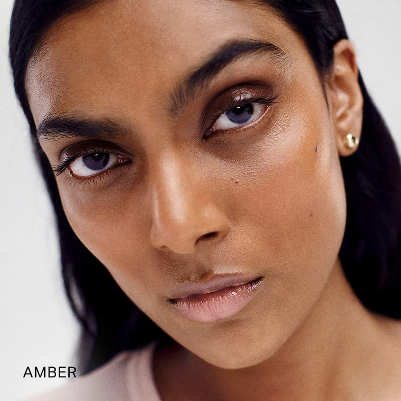 The Minimalist Perfecting Complexion Foundation and Concealer Stick
