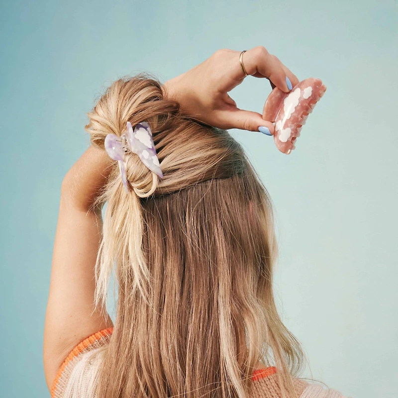 Cloudy Claw Medium Hair Clips