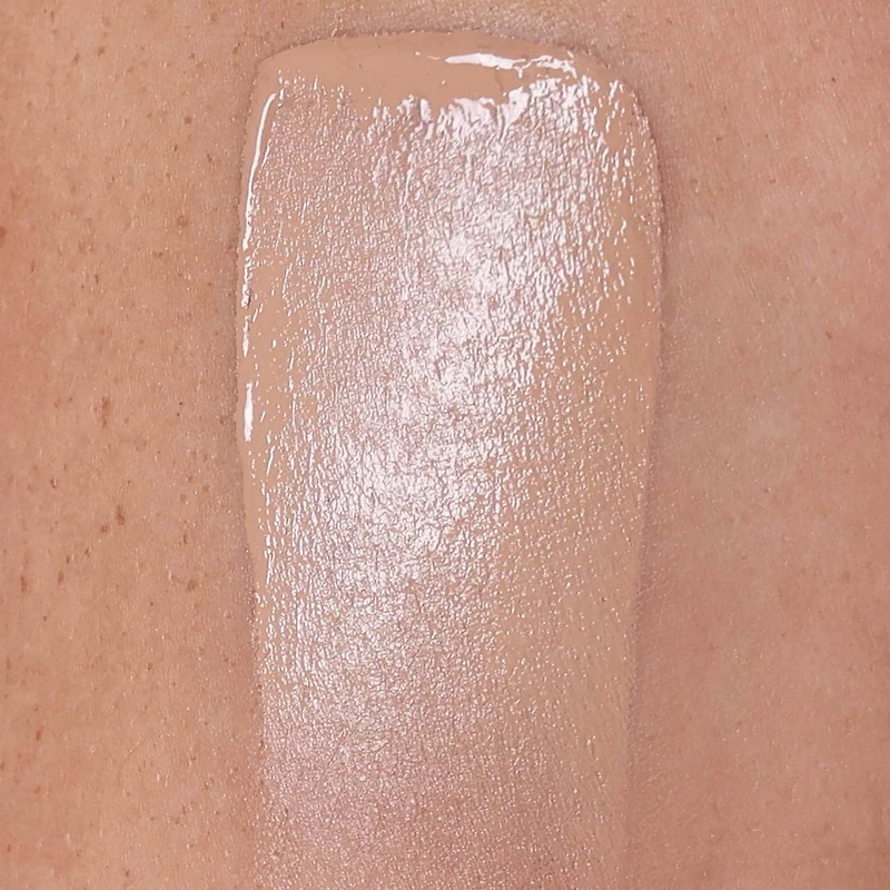 Brightening and Blurring Serum Concealer with Plant-Derived Squalene
