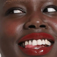 Lip Gloss with Hyaluronic Acid
