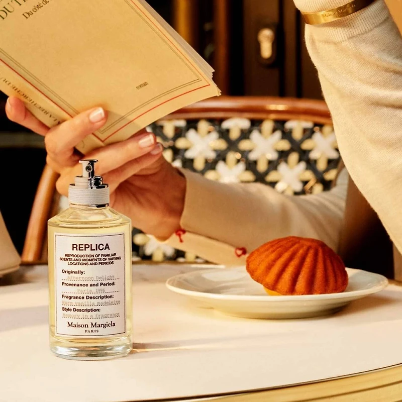 Eau de toilette Afternoon Delight ’REPLICA’ avec vanille et bois santal