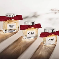 Eau de parfum intense de Chloé à la framboise, à la rose et à l’ambre en vaporisateur de voyage