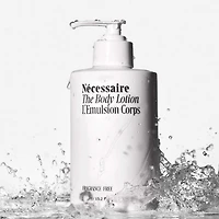 Lotion pour le corps hydratante raffermissante avec cinq peptides et 2,5 % de niacinamide