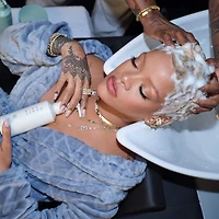 The Rich One Moisture Repair Shampoo