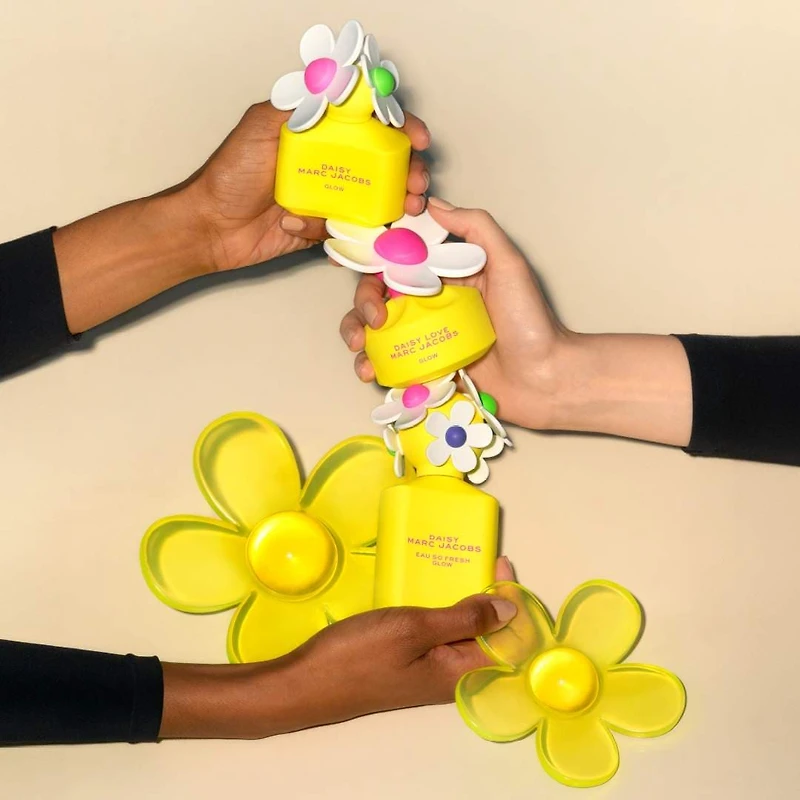 Daisy Love Glow Eau de Toilette with Bergamot, Lemon & Cashmere Musk