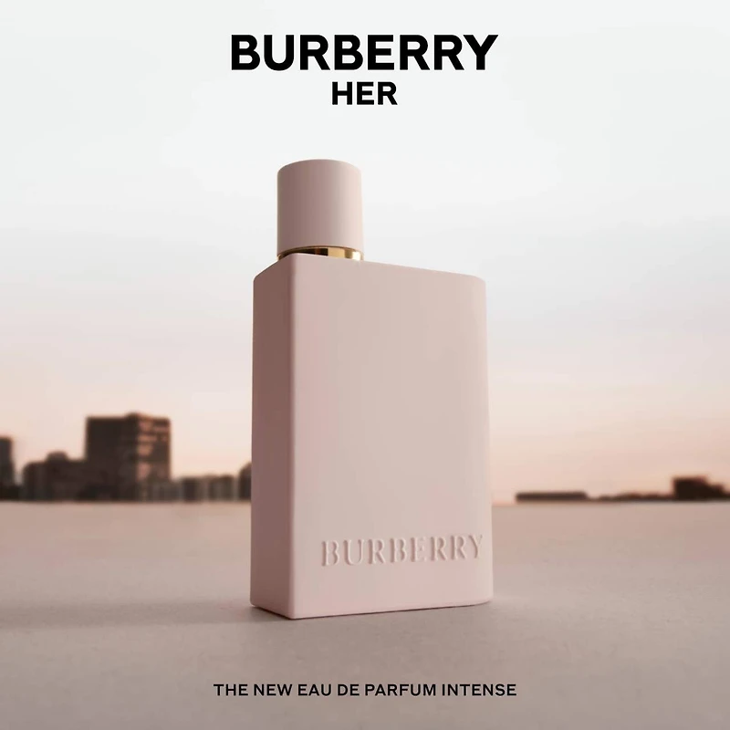 Her Eau de Parfum Intense with Strawberry and Orange Blossom
