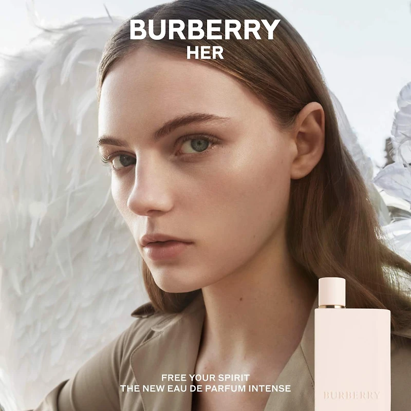Une Eau de parfum Her intense avec fraise et fleur d’oranger