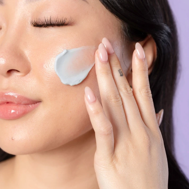 Crème gel pour peau à tendance acnéique Meltdown avec 72 heures d’hydratation