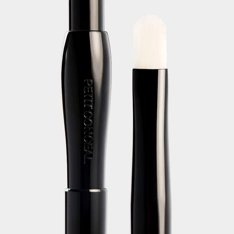 Petit Spot Concealer Brush