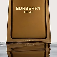 Eau de parfum Hero avec pin et cèdre