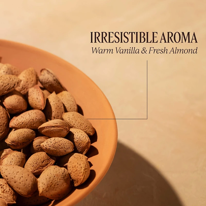 Cleansing And Softening Refillable Shower Oil With Almond