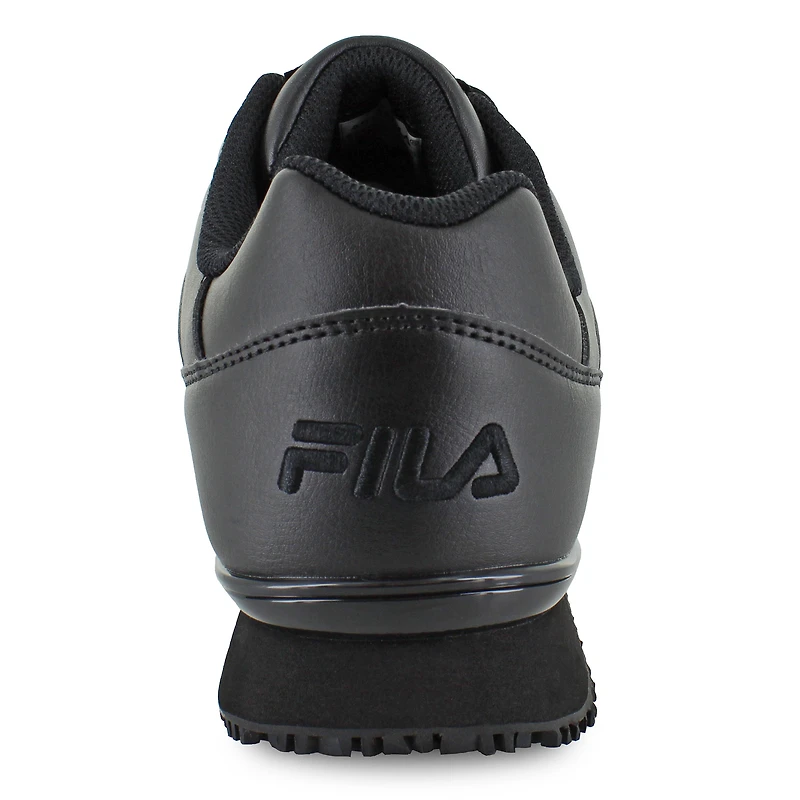 Fila Envie Slip-Resistant