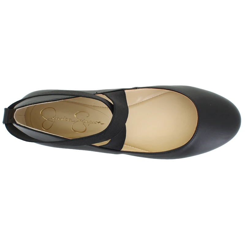 Jessica Simpson Bryssa