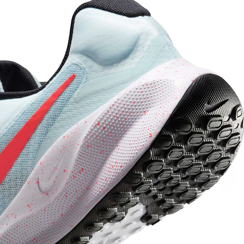 Nike Revolution 7
