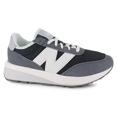 New Balance 370